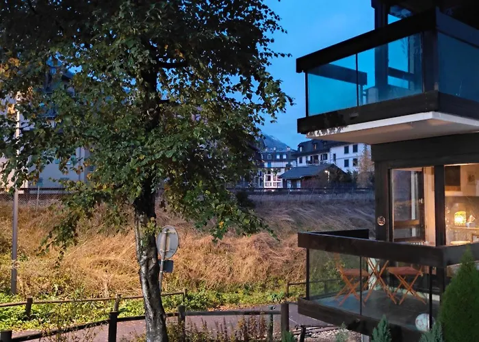 Casa Peghera, Шамоні