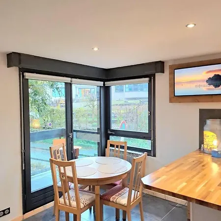 Casa Peghera, Apartman *