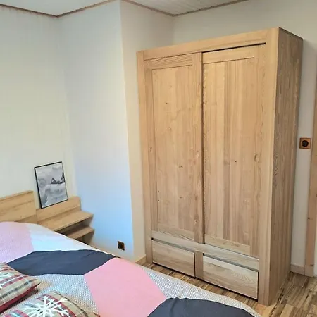 Casa Peghera, Apartman